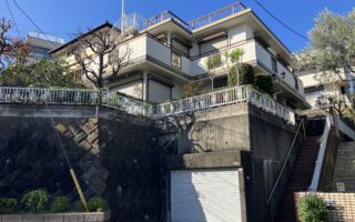 5 BED ROOM HOUSE W/HUGE ROOF BALCONY near by Mutsuura Station.
