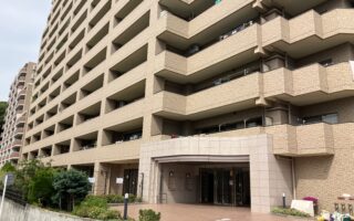 WALKING DISTANCE TO KQ TAURA STATION APARTMENT